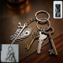 Metal Kanha Krishna keychain