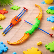 Plastic Archery Bow Arrow Toy Set with single knife and 3pc Arrow and Target Board
