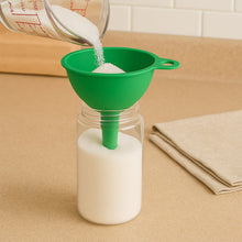 Food-Grade Silicone Funnel: Safe & Easy Transfer for Liquids & Grains (1 Pc)
