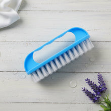 Easy grip cleaning scrubber brush