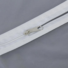 Suit Cover - Full Length Zipper Closeup