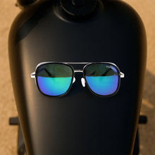 Portable sunglasses storage kit