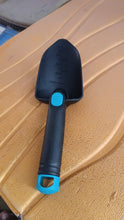 Household gardening accessory