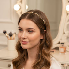 Shiny crystal hair accessory for party