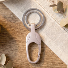 Durable Metal Keychain with Secure Clip (1 Pc)
