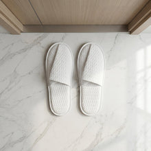 Disposable Hotel Slippers for Guests (1 Pair)