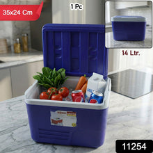 small portable ice cooler box