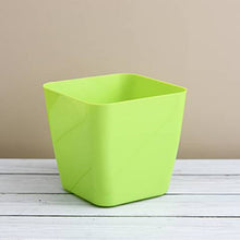 Square flower pot for indoor or outdoor gardening