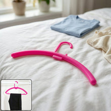 Plastic wardrobe clothes hanger rack